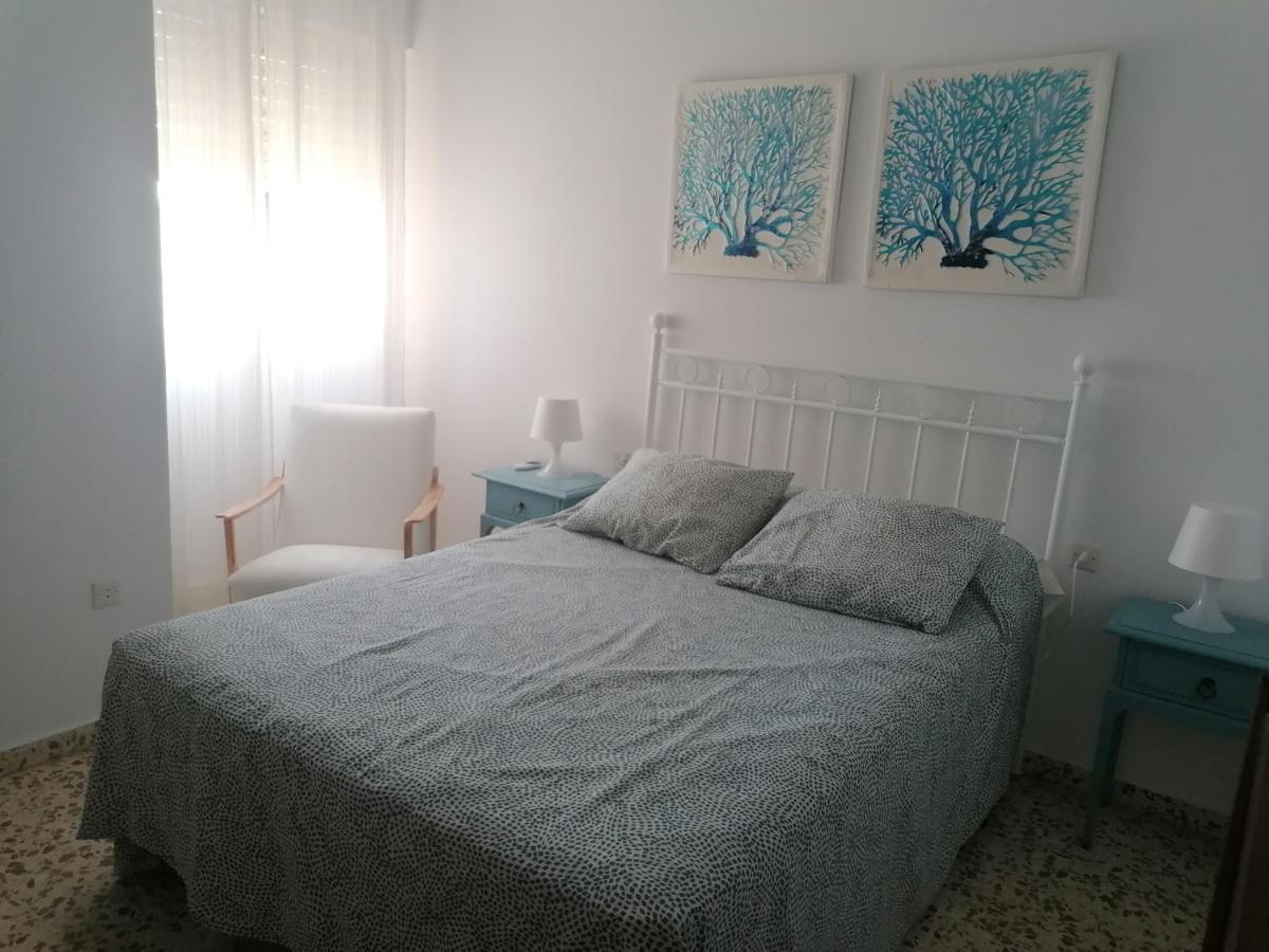 Апартаменты Piso Familiar Con Piscina Y Aparcamiento En Torre Del Mar - Edificio Ronda I Экстерьер фото