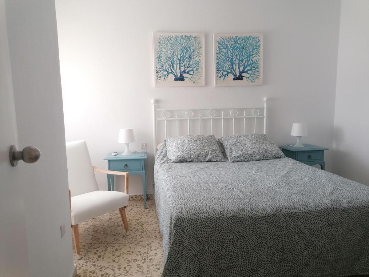 Апартаменты Piso Familiar Con Piscina Y Aparcamiento En Torre Del Mar - Edificio Ronda I Экстерьер фото
