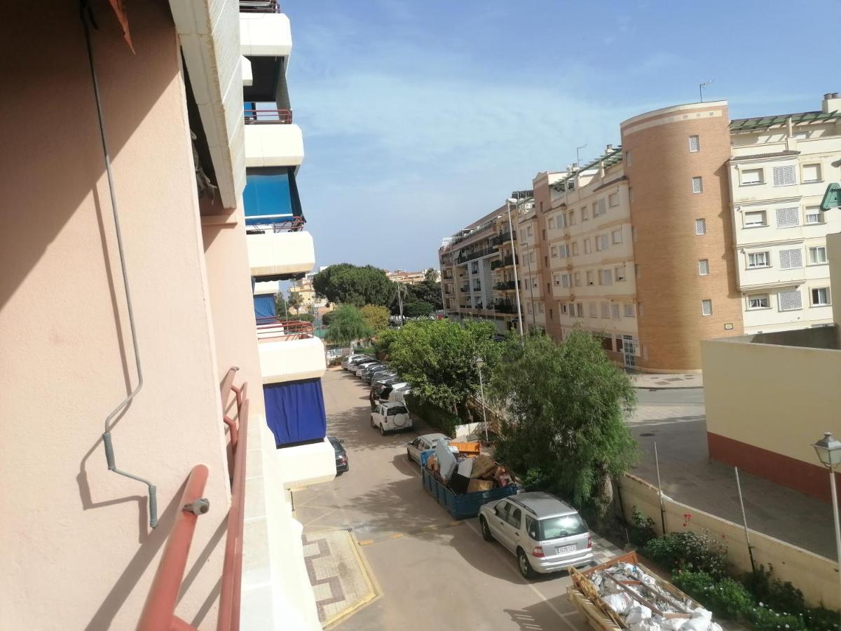 Апартаменты Piso Familiar Con Piscina Y Aparcamiento En Torre Del Mar - Edificio Ronda I Экстерьер фото